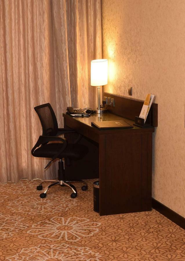 Salsabil By Warwick Al Corniche Hotel